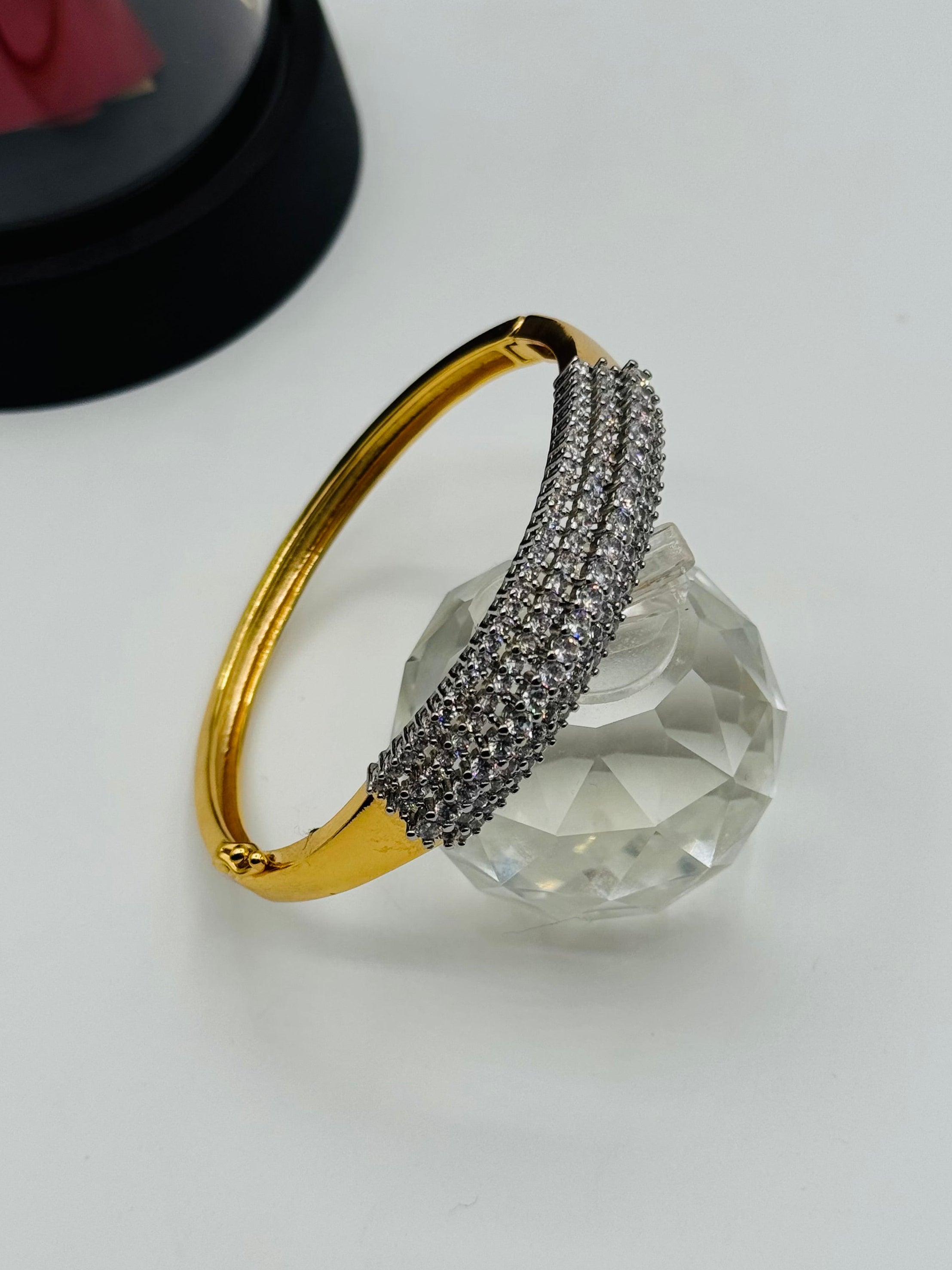 Bracelet (kara) gold plated